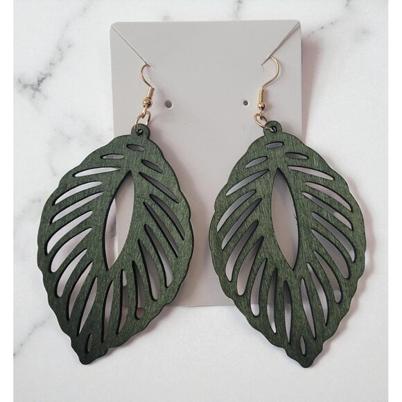 Set Of 4 Pairs of Unique Earrings (SKU#3078) - Picture 4 of 5